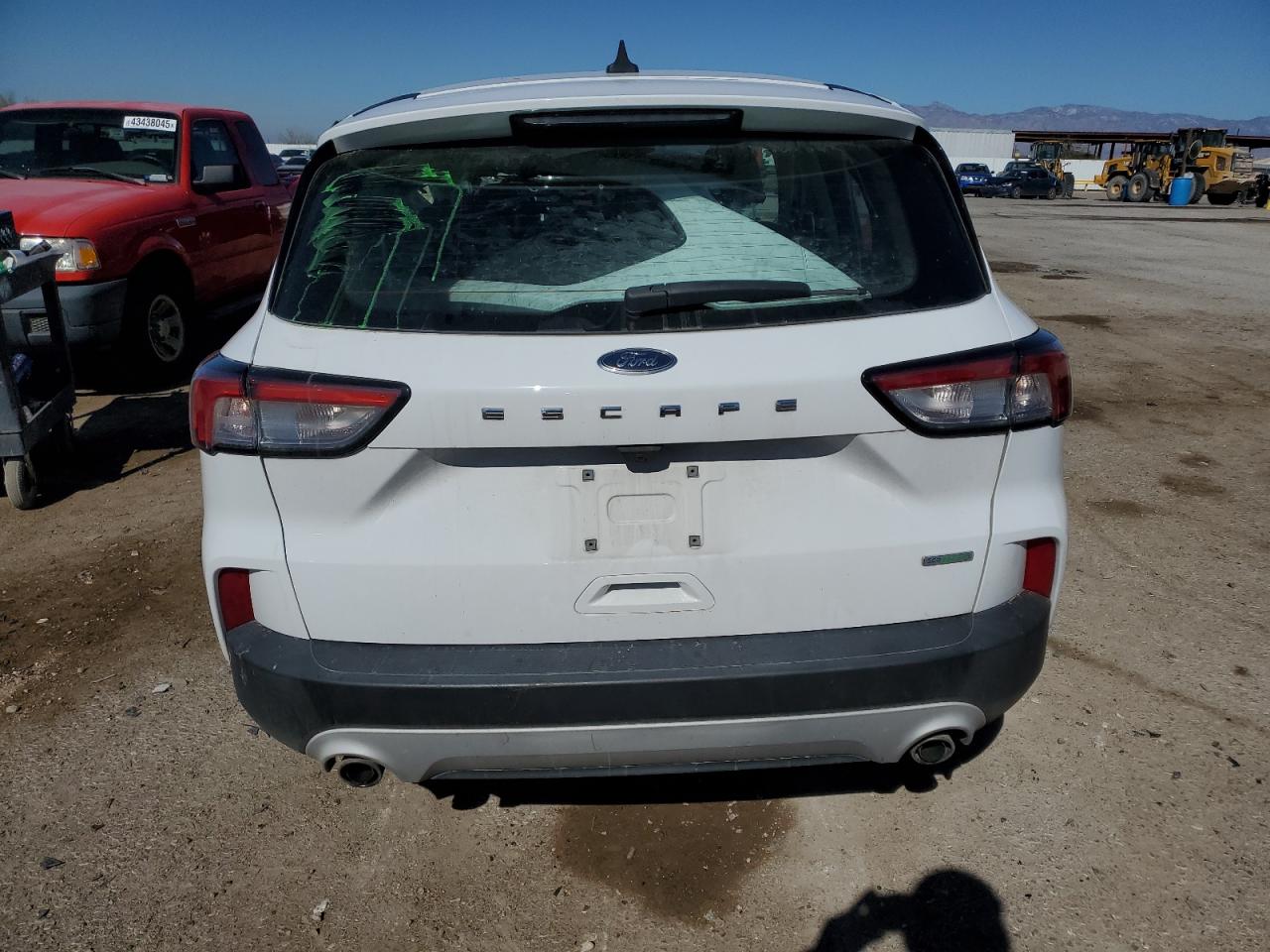 2020 Ford Escape - Image 6