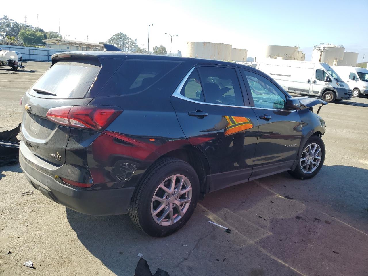 2022 Chevrolet Equinox - Image 3