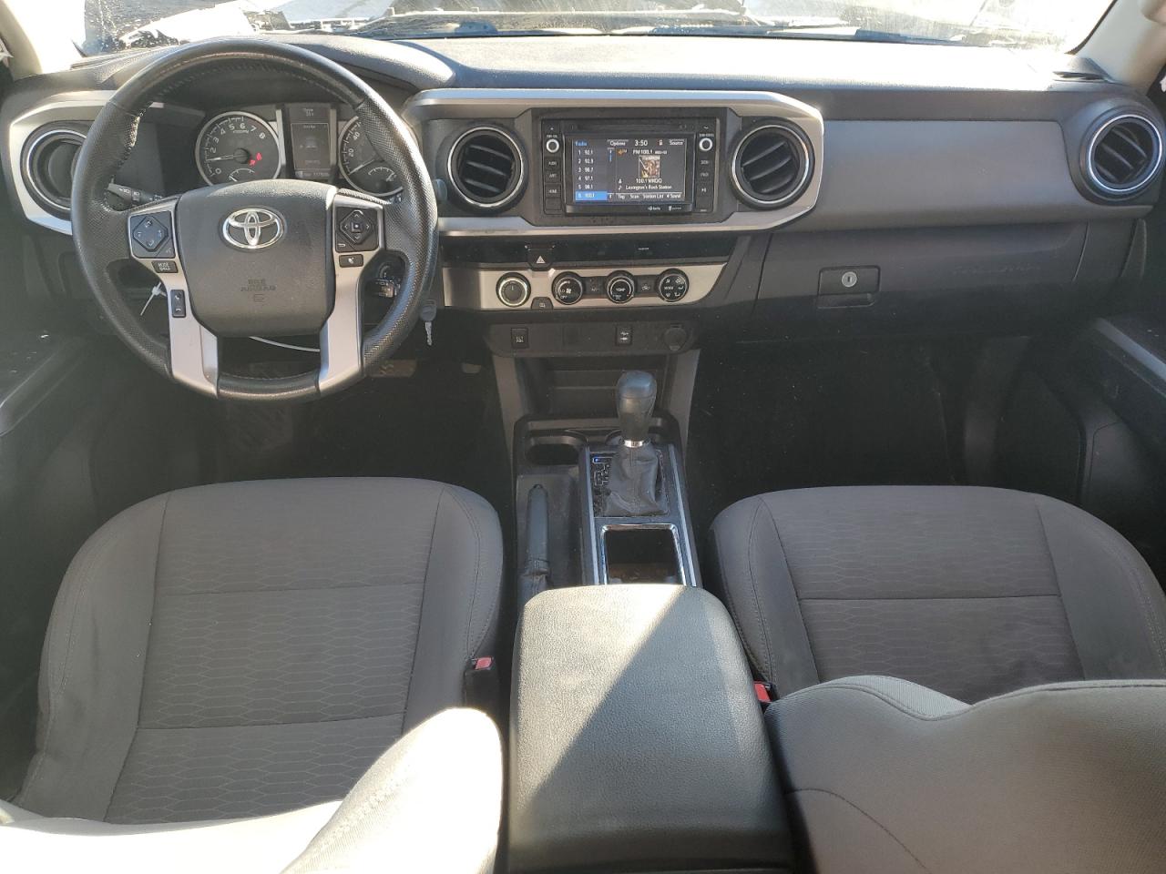 2016 Toyota Tacoma - Image 8