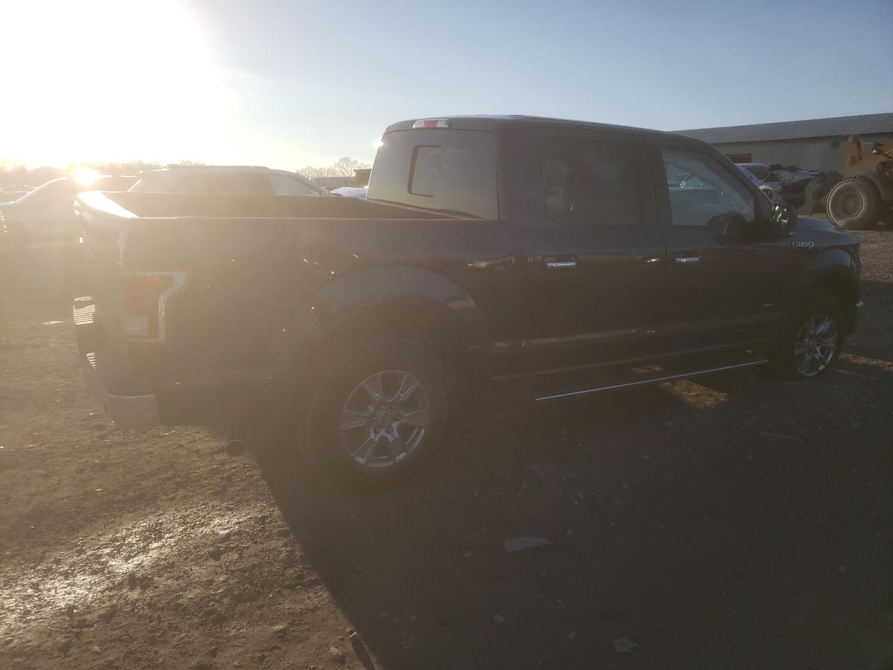 2015 Ford F-150 - Image 3