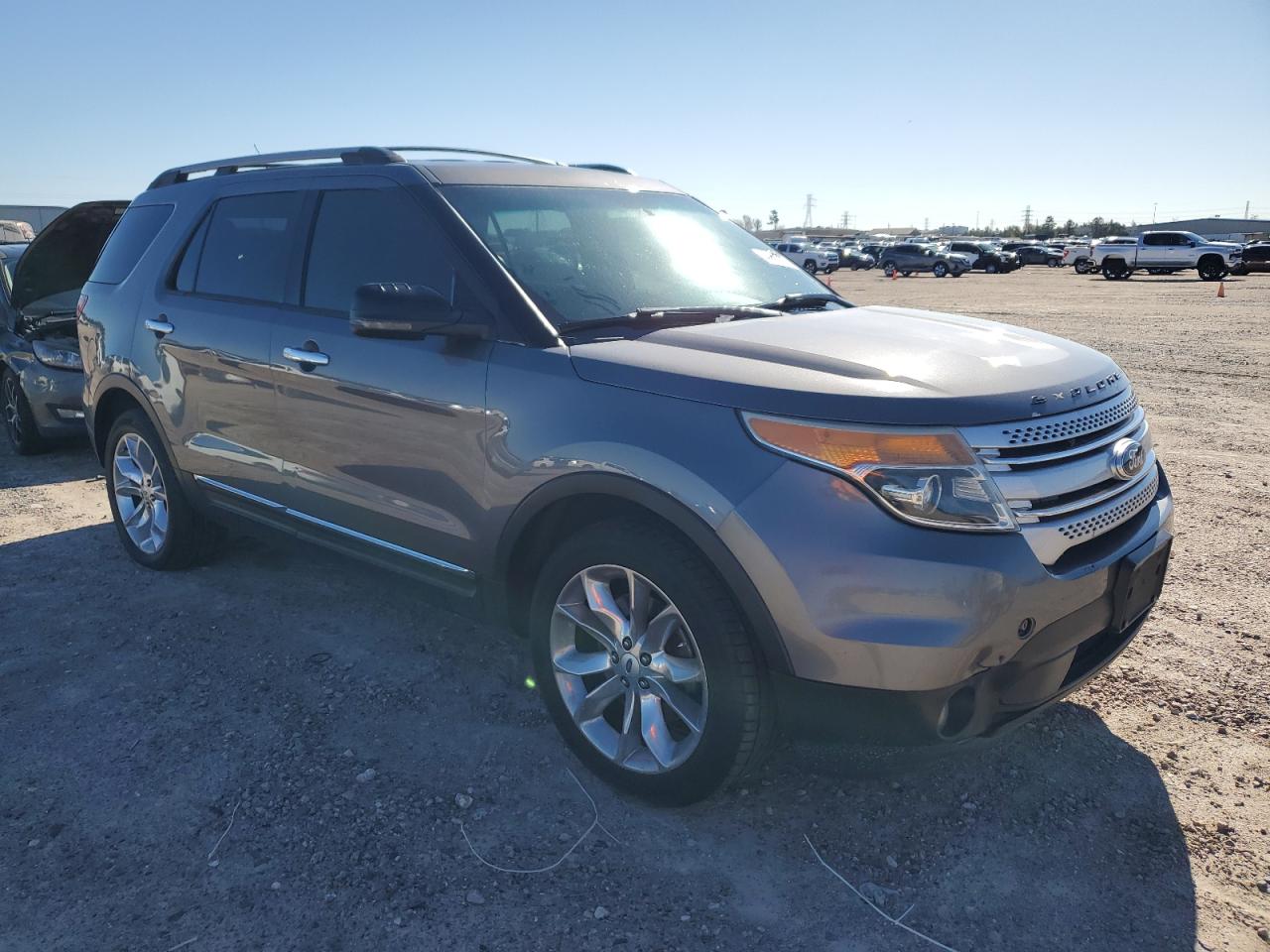 VIN 1FM5K8D87DGC71080 2013 FORD EXPLORER no.4