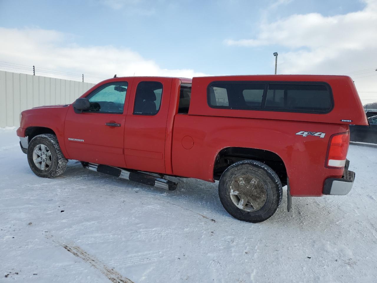 2013 GMC Sierra - Image 2