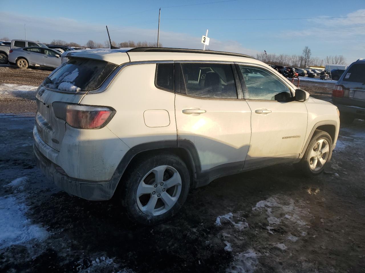 2018 Jeep Compass - Image 3