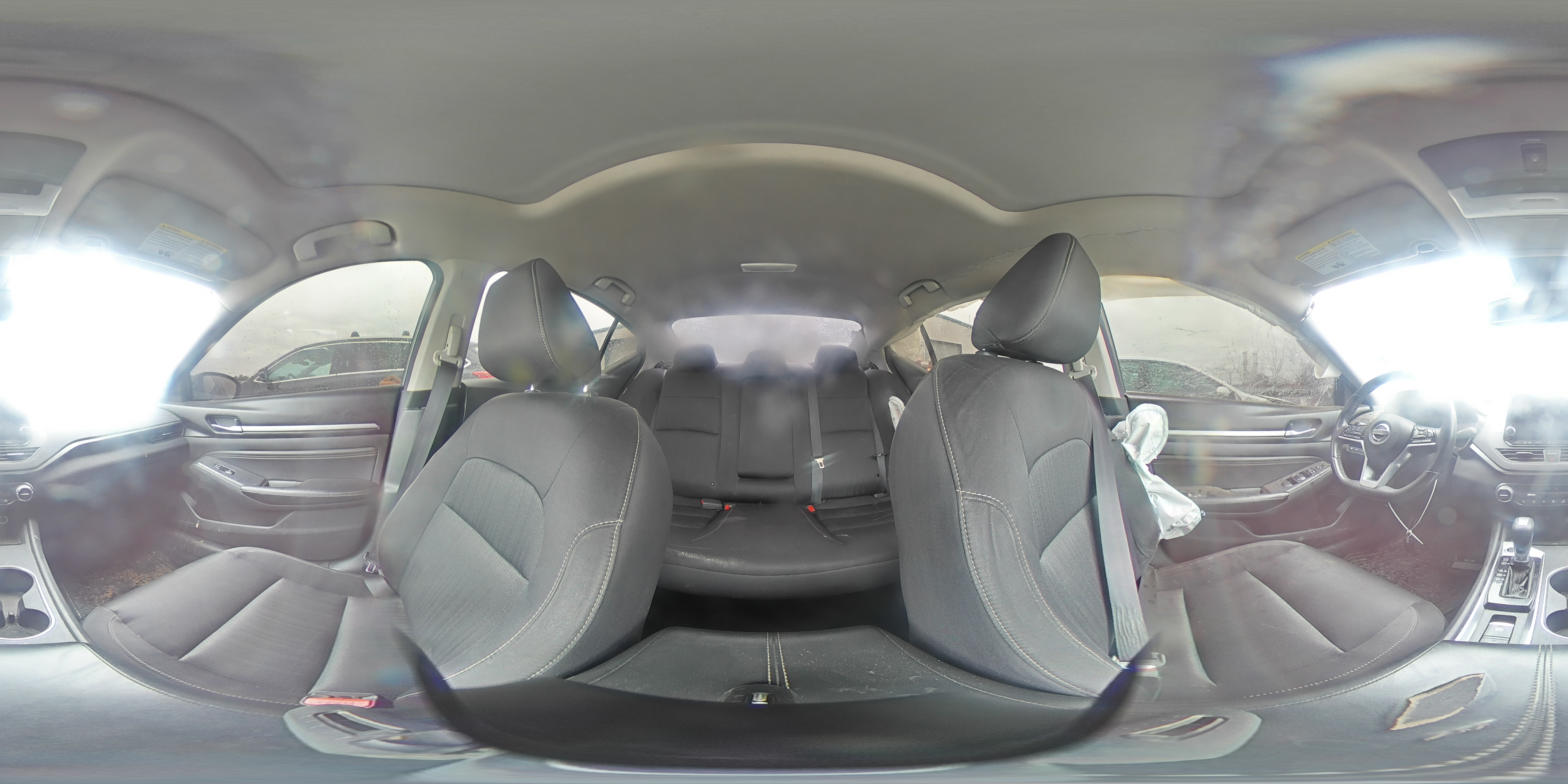 2019 Nissan Altima - Image 15