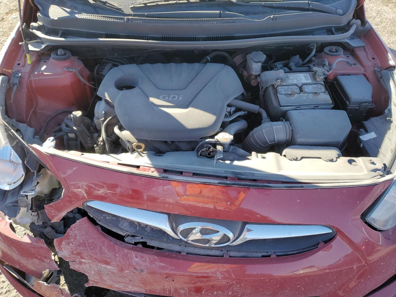 2013 Hyundai Accent - Image 11