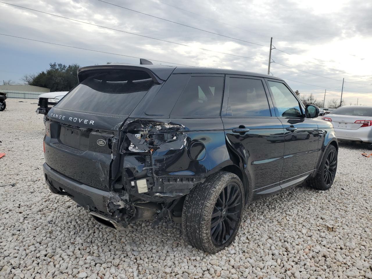 2018 Land Rover Range Rover - Image 3
