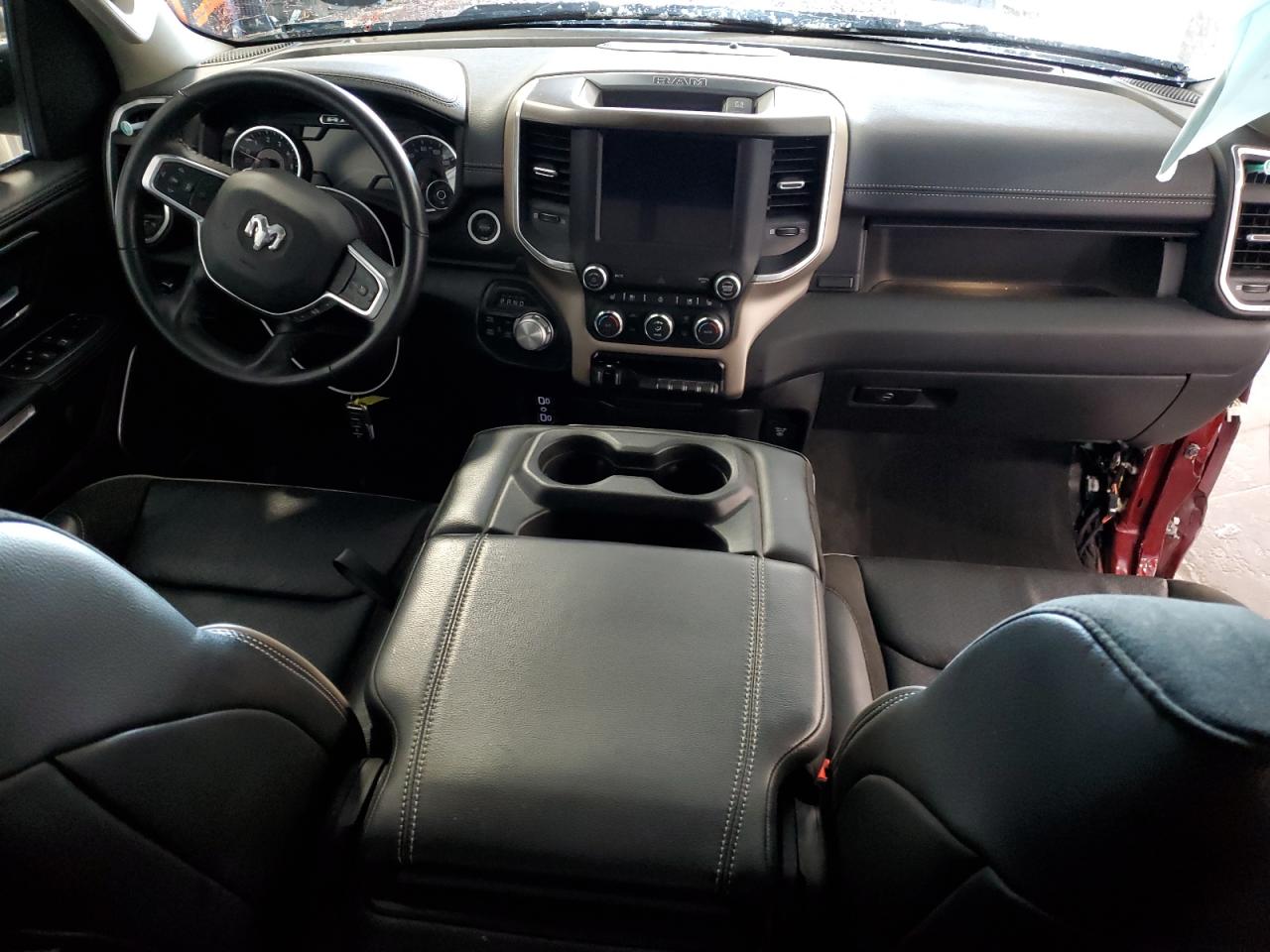 2022 RAM 1500 - Image 8