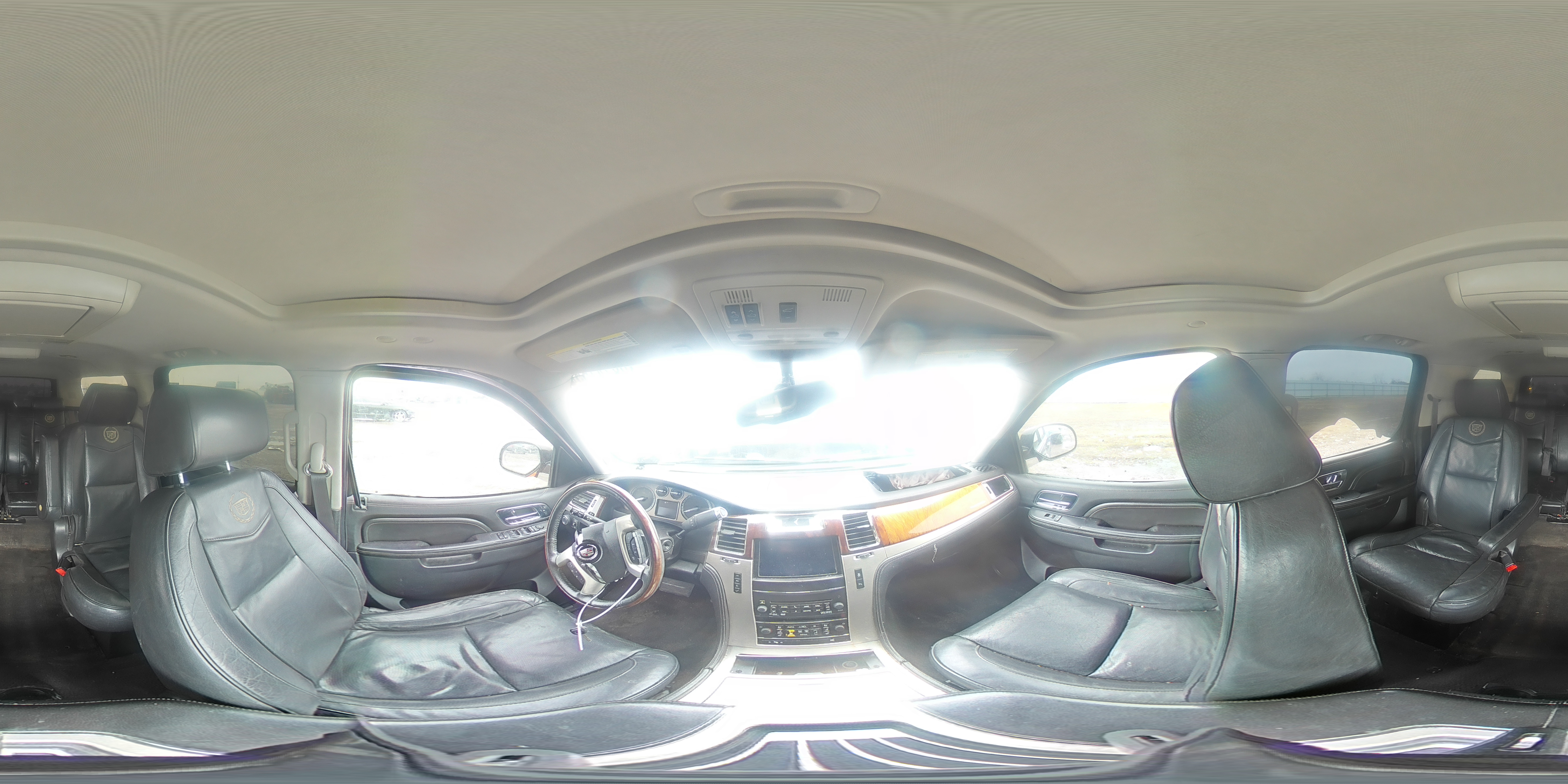 2013 Cadillac Escalade - Image 14