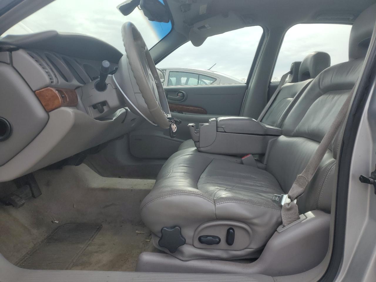 2001 Buick LeSabre - Image 7