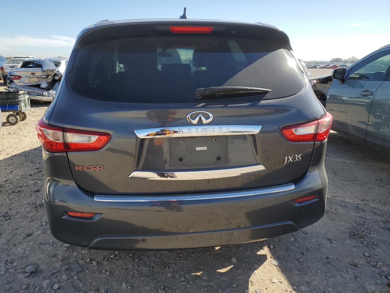 2013 Infiniti JX - Image 6