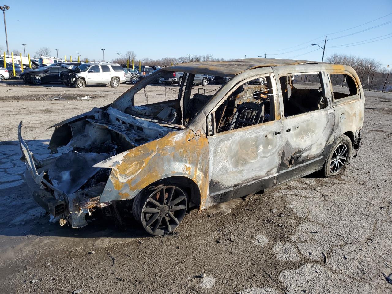 2015 Dodge Caravan - Image 1