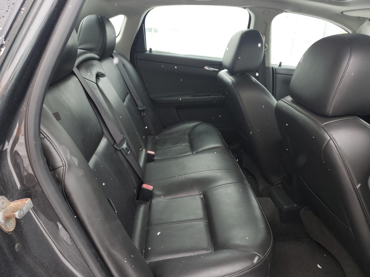 2012 Chevrolet Impala - Image 10