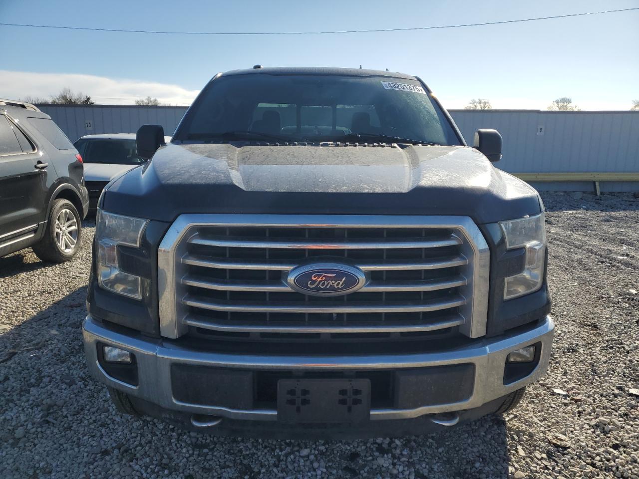 2016 Ford F-150 - Image 5