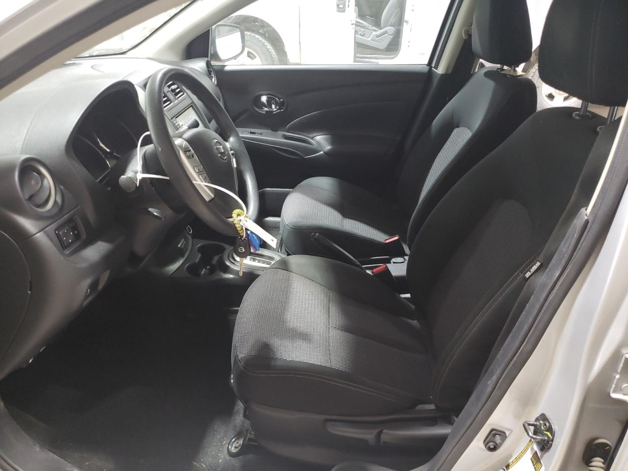2019 Nissan Versa - Image 7