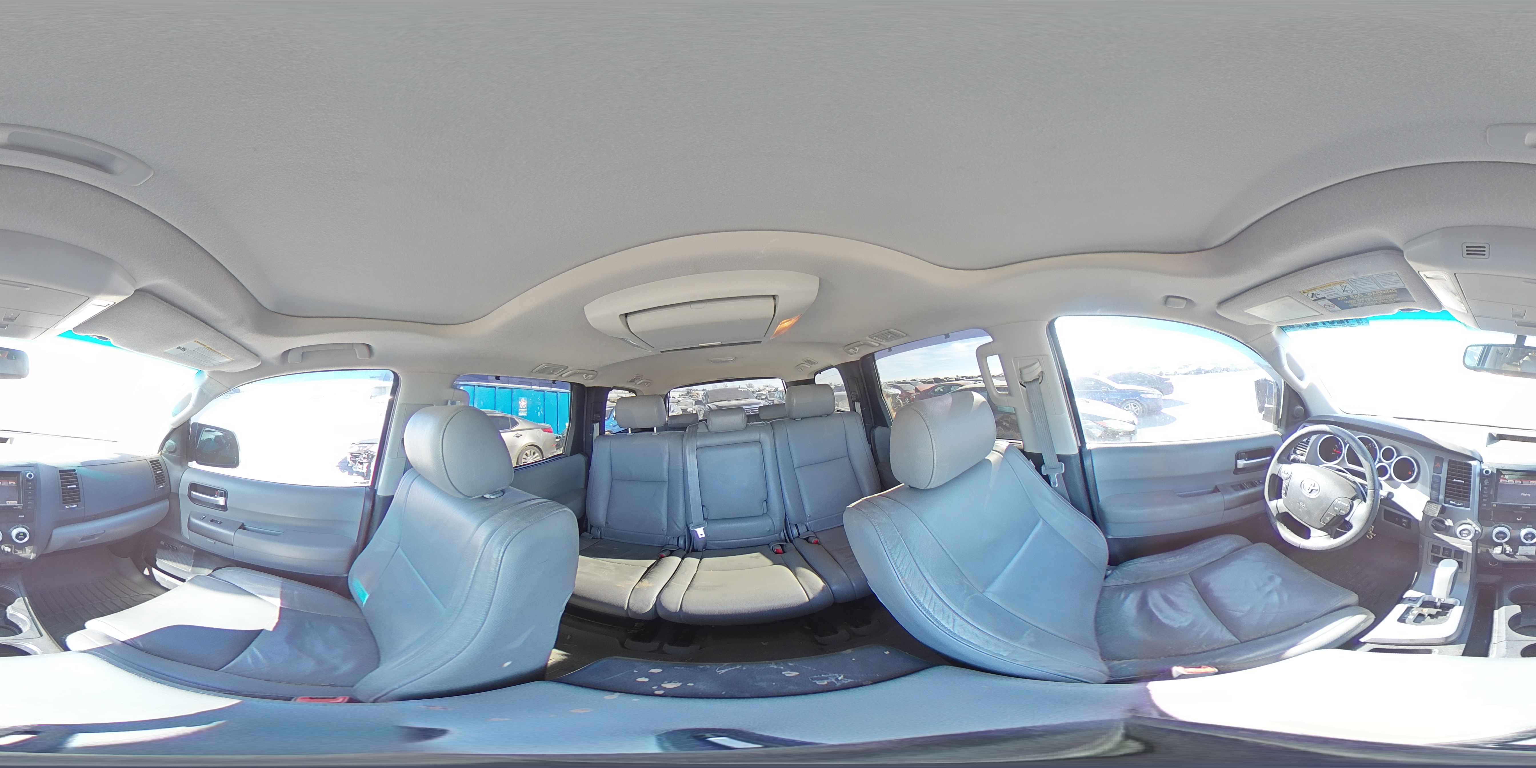 2010 Toyota Sequoia - Image 14