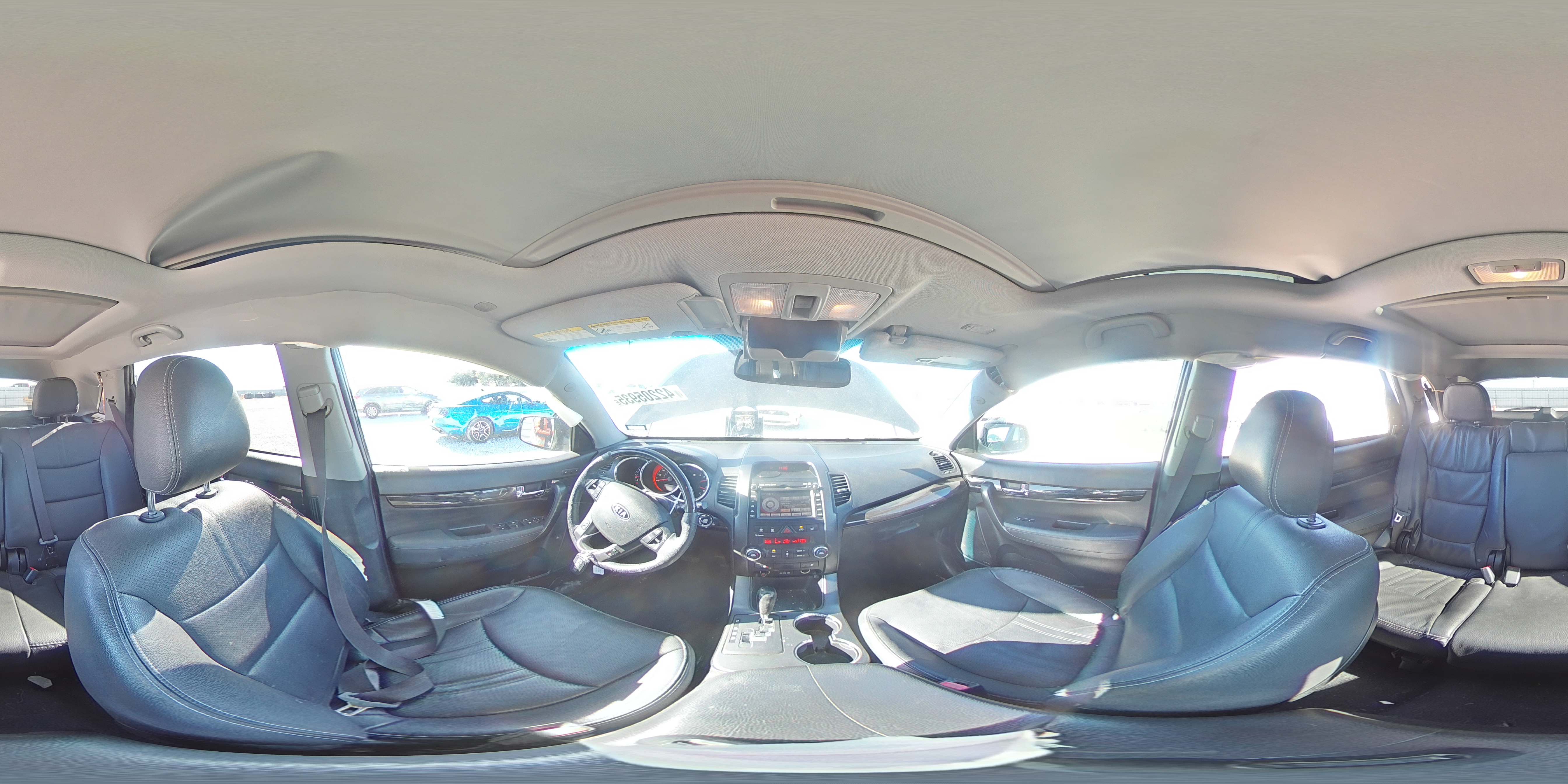 2013 Kia Sorento - Image 14