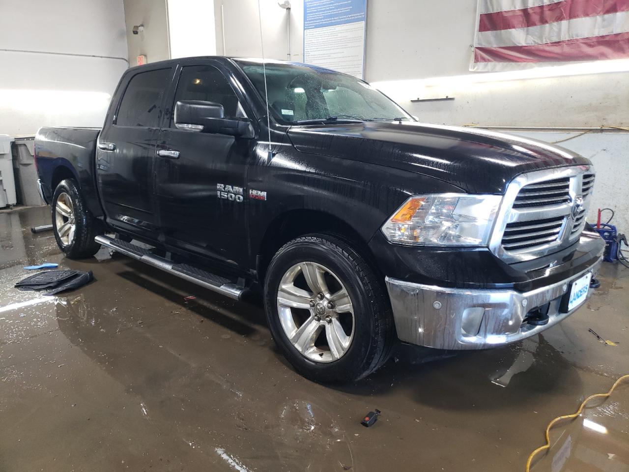 2014 RAM 1500 - Image 4