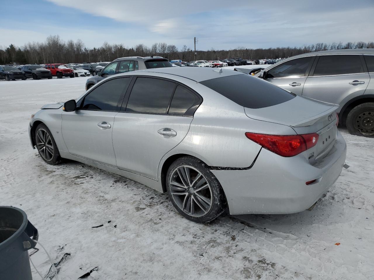 2015 Infiniti Q50 - Image 2