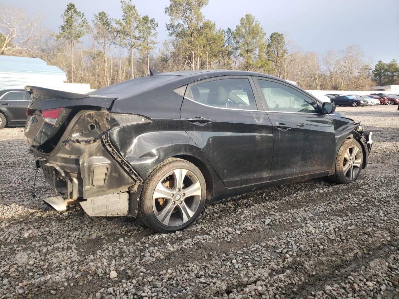 2015 Hyundai Elantra - Image 3