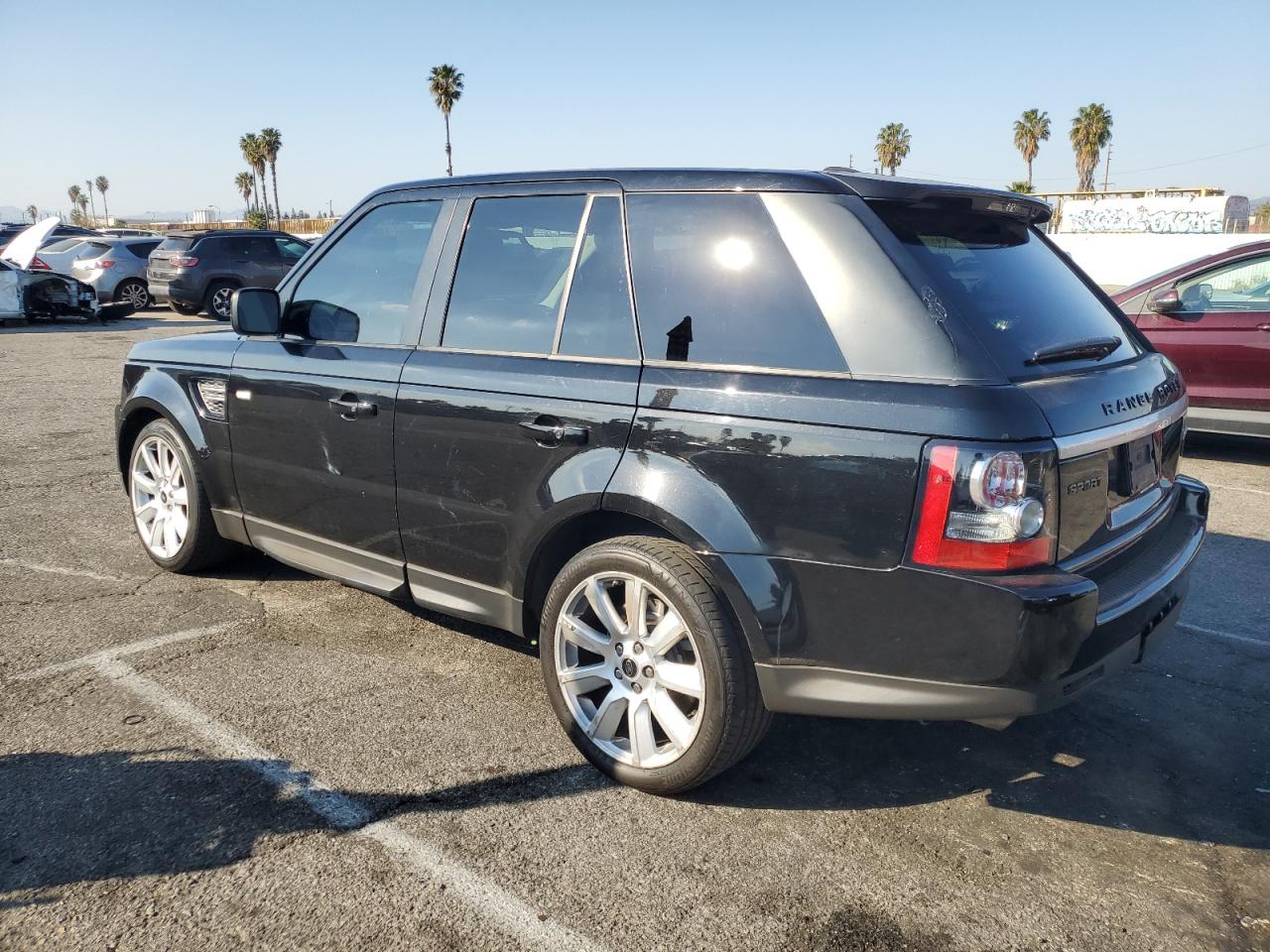 2013 Land Rover Range Rover - Image 2