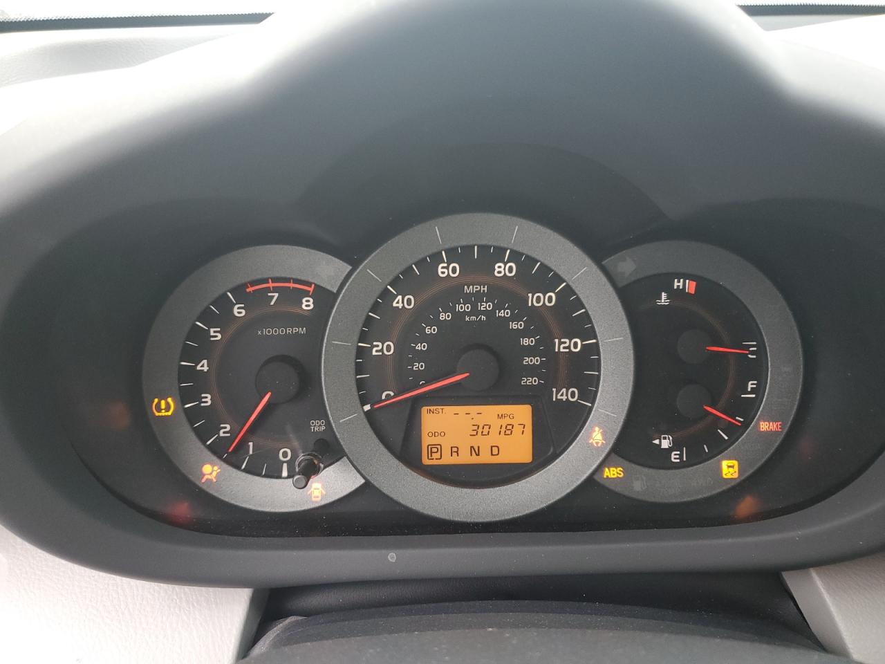 2012 Toyota RAV 4 - Image 9