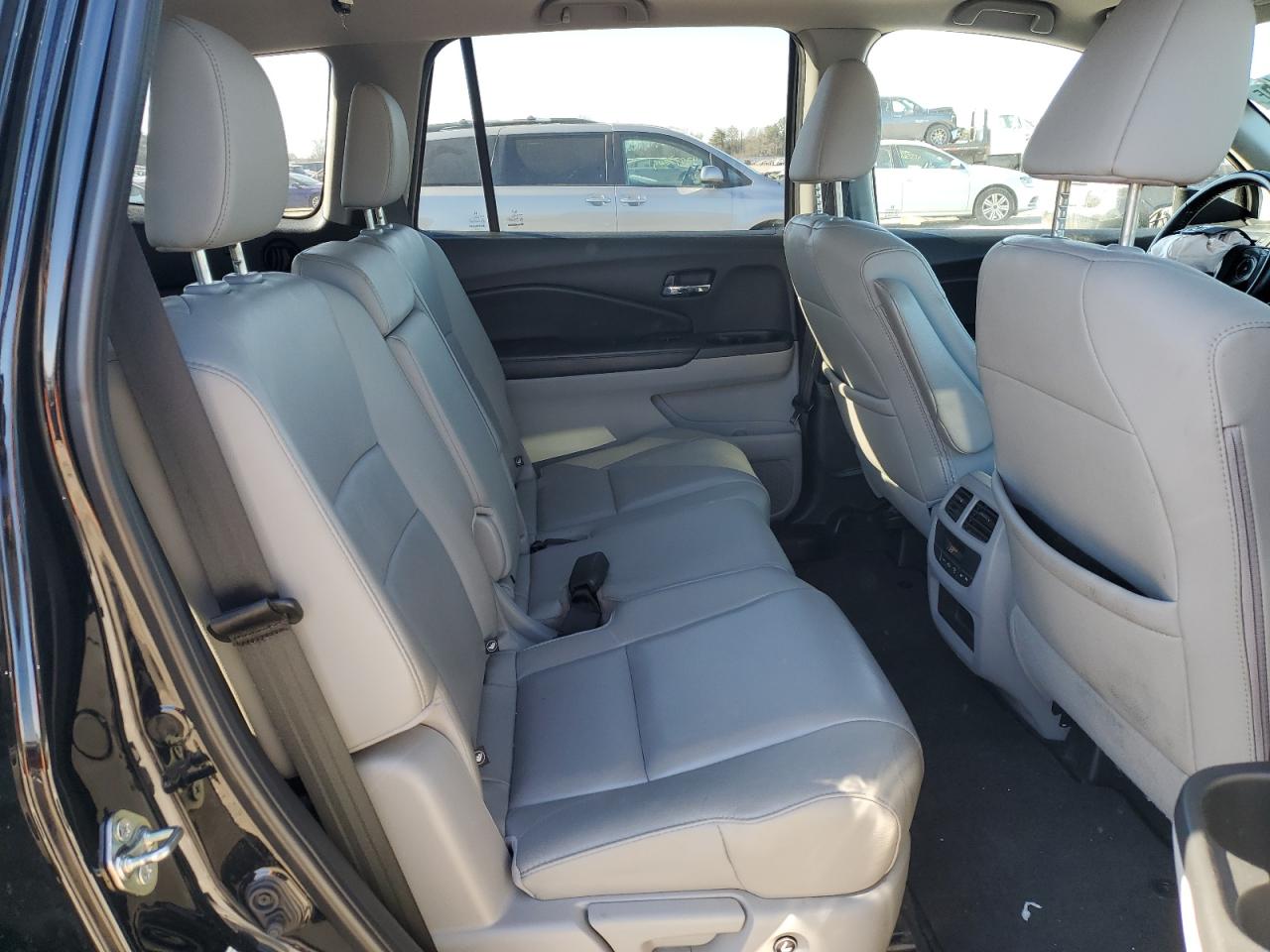 2016 Honda Pilot - Image 12