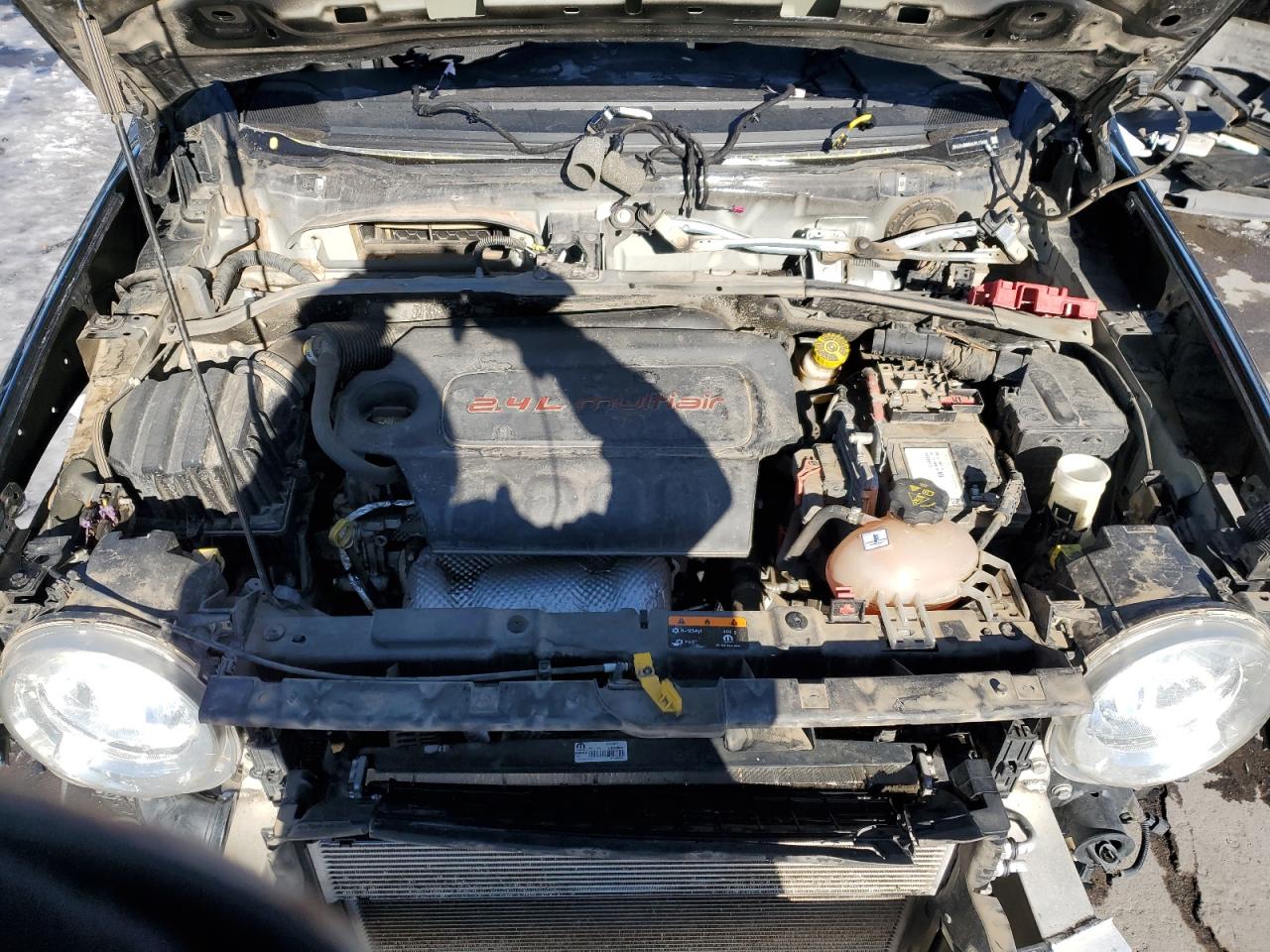 2020 Jeep Renegade - Image 12