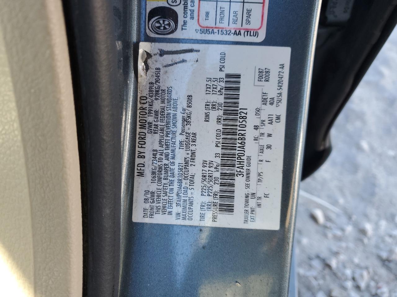 2011 Ford Fusion - Image 12