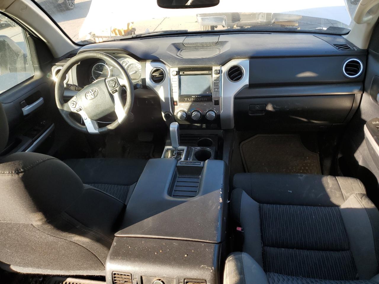 2014 Toyota Tundra - Image 8