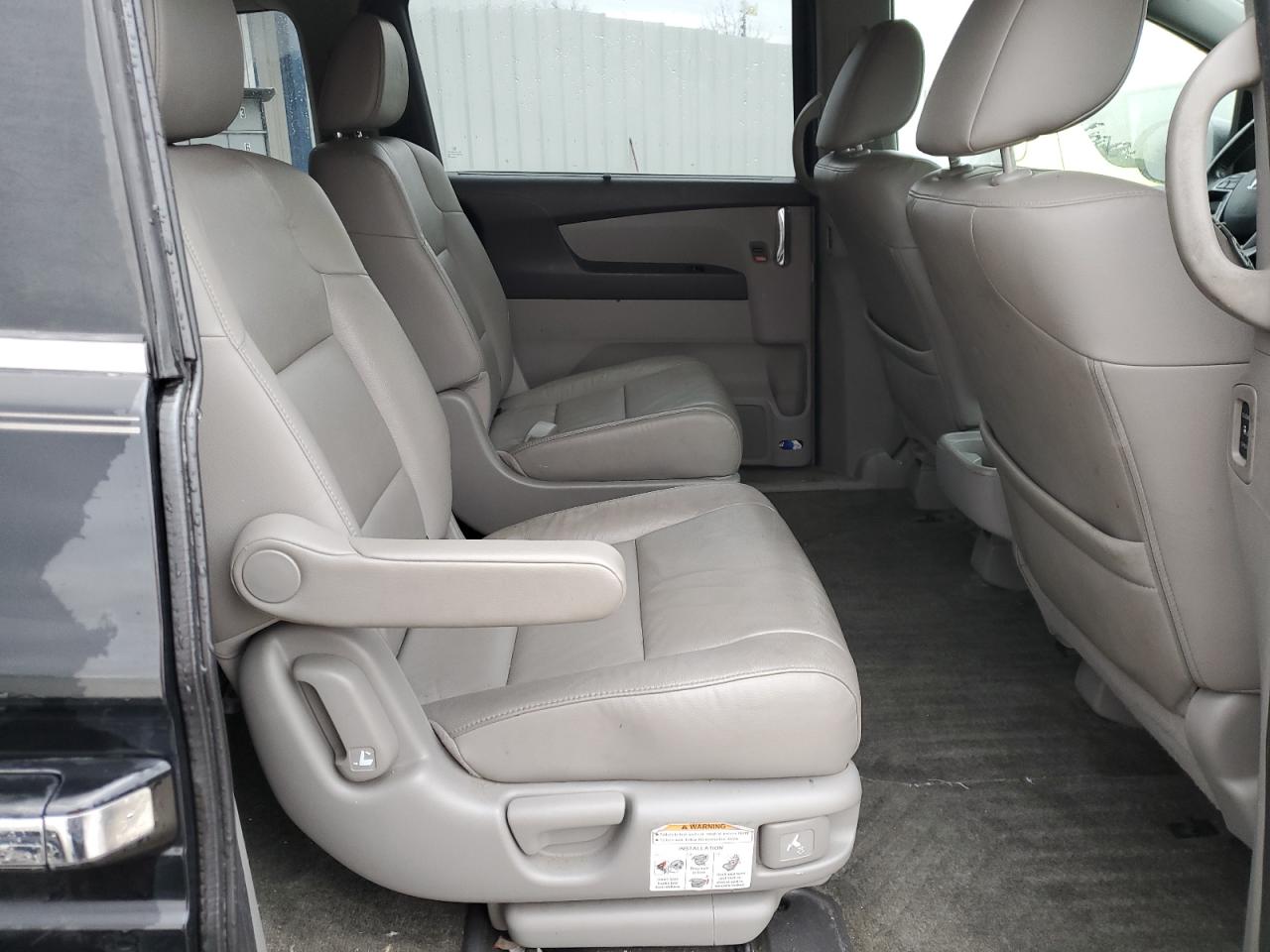 2015 Honda Odyssey - Image 11