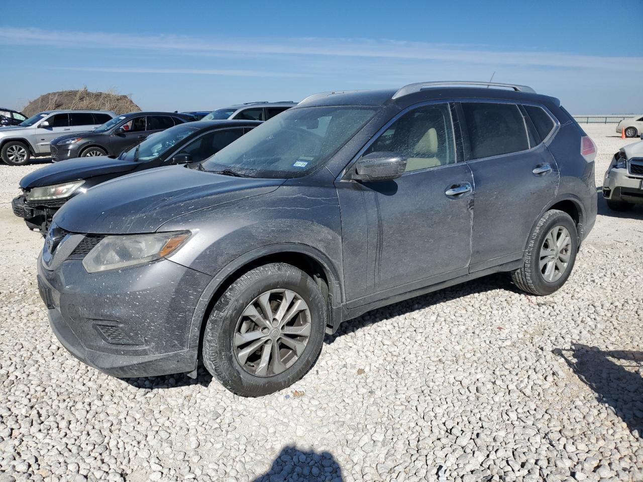 2016 Nissan Rogue - Image 1