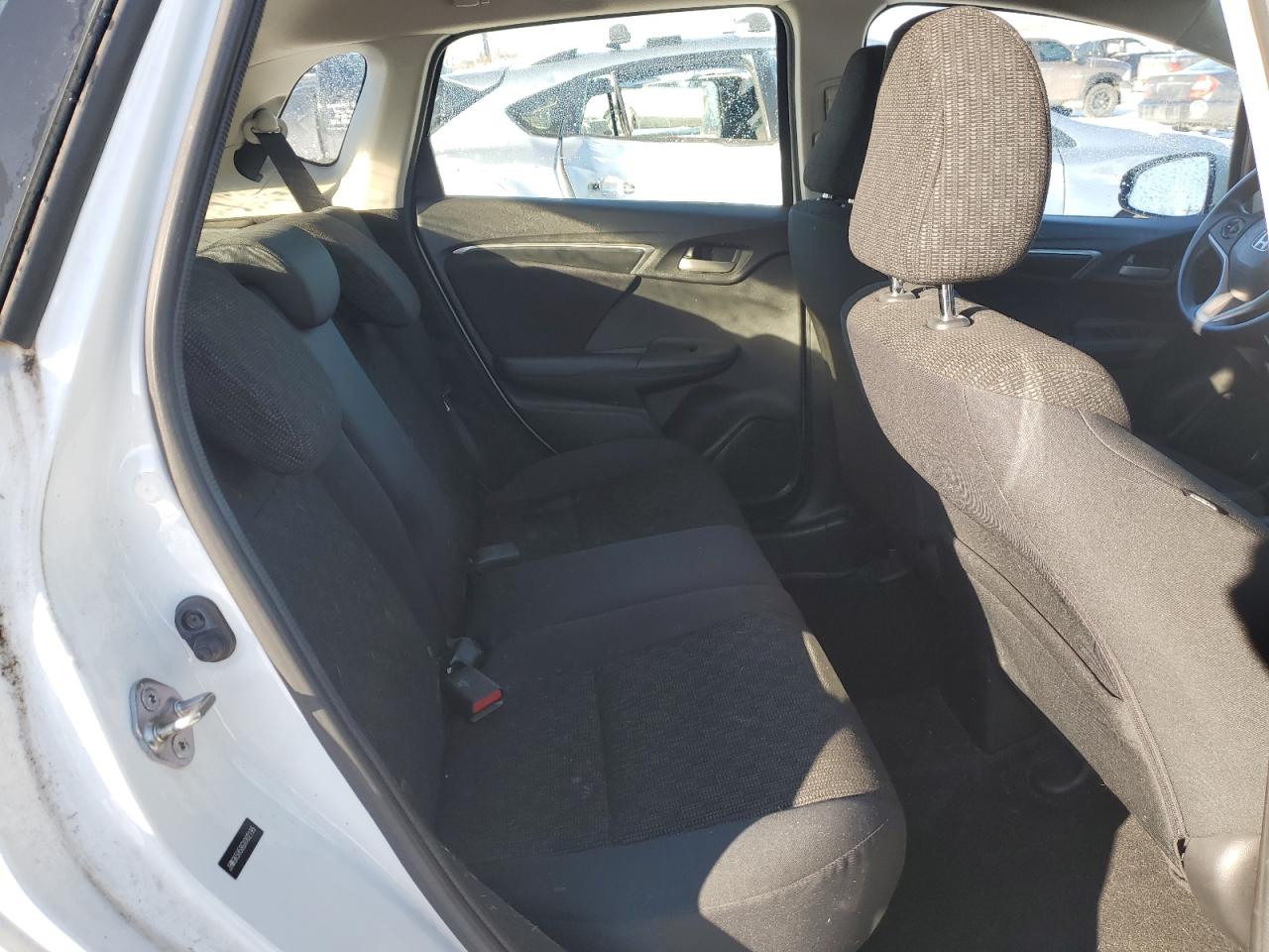 2016 Honda Fit - Image 10