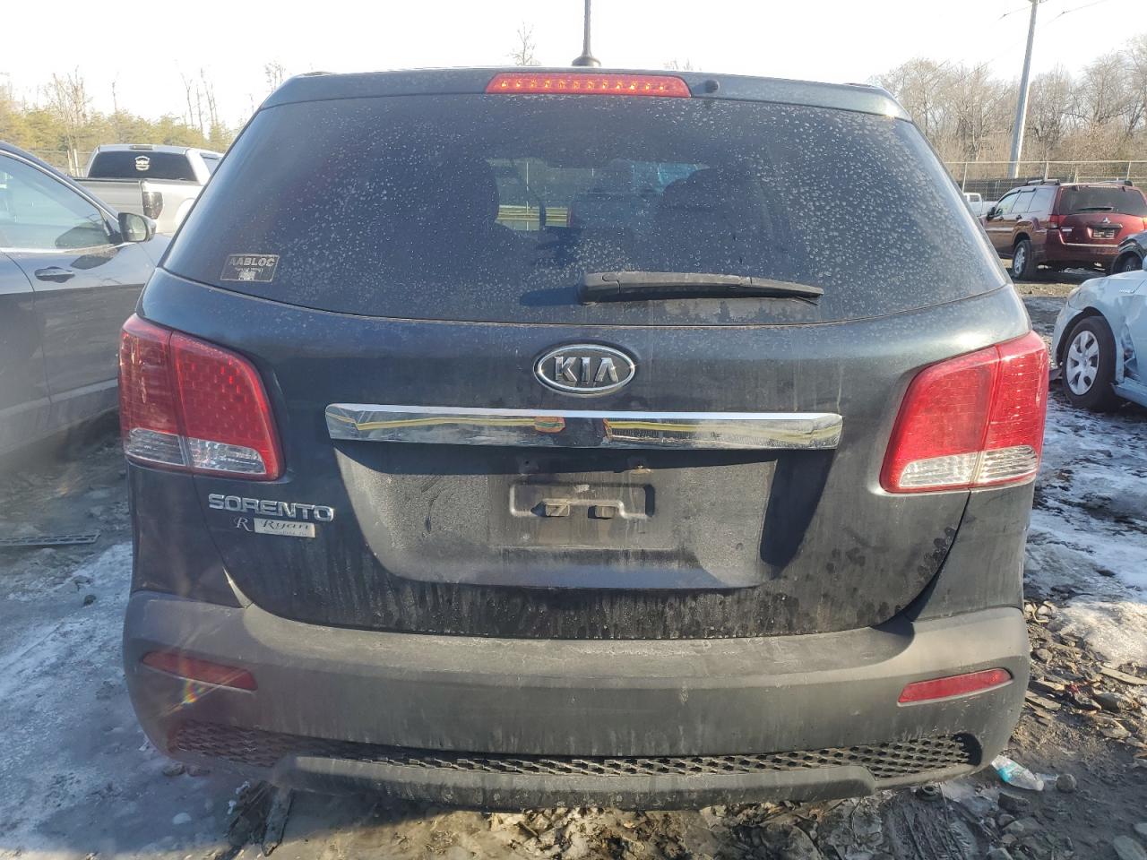 2013 Kia Sorento - Image 6