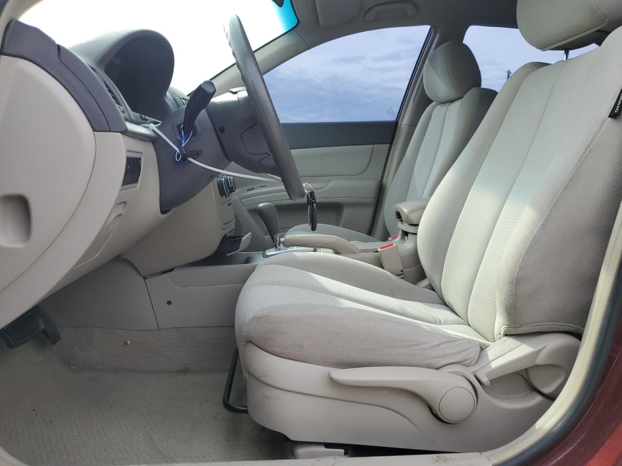 2008 Hyundai Sonata - Image 7