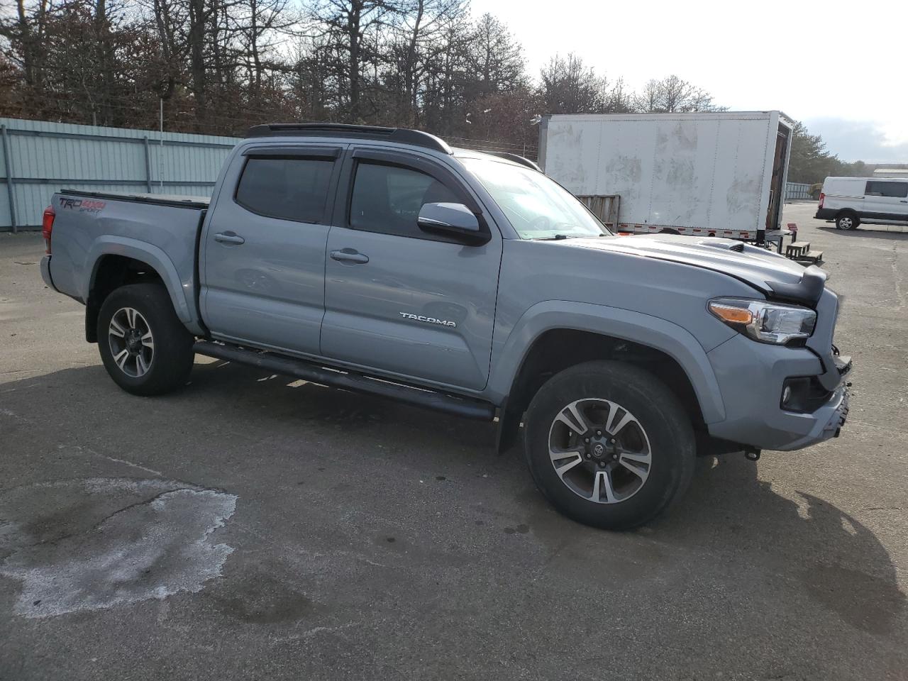 2019 Toyota Tacoma - Image 4
