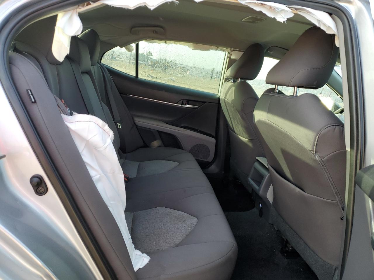 2020 Toyota Camry - Image 10