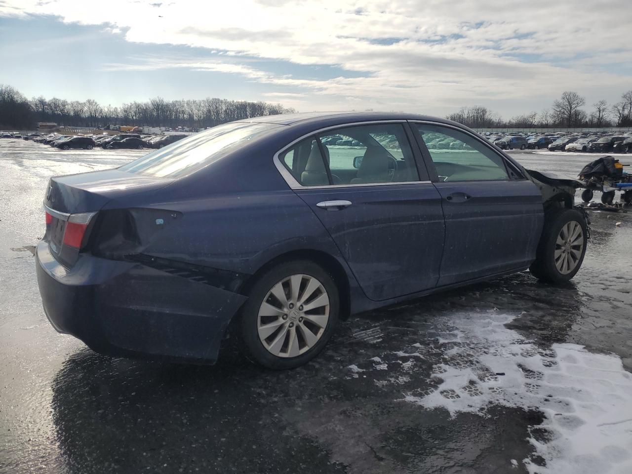 2013 Honda Accord - Image 3