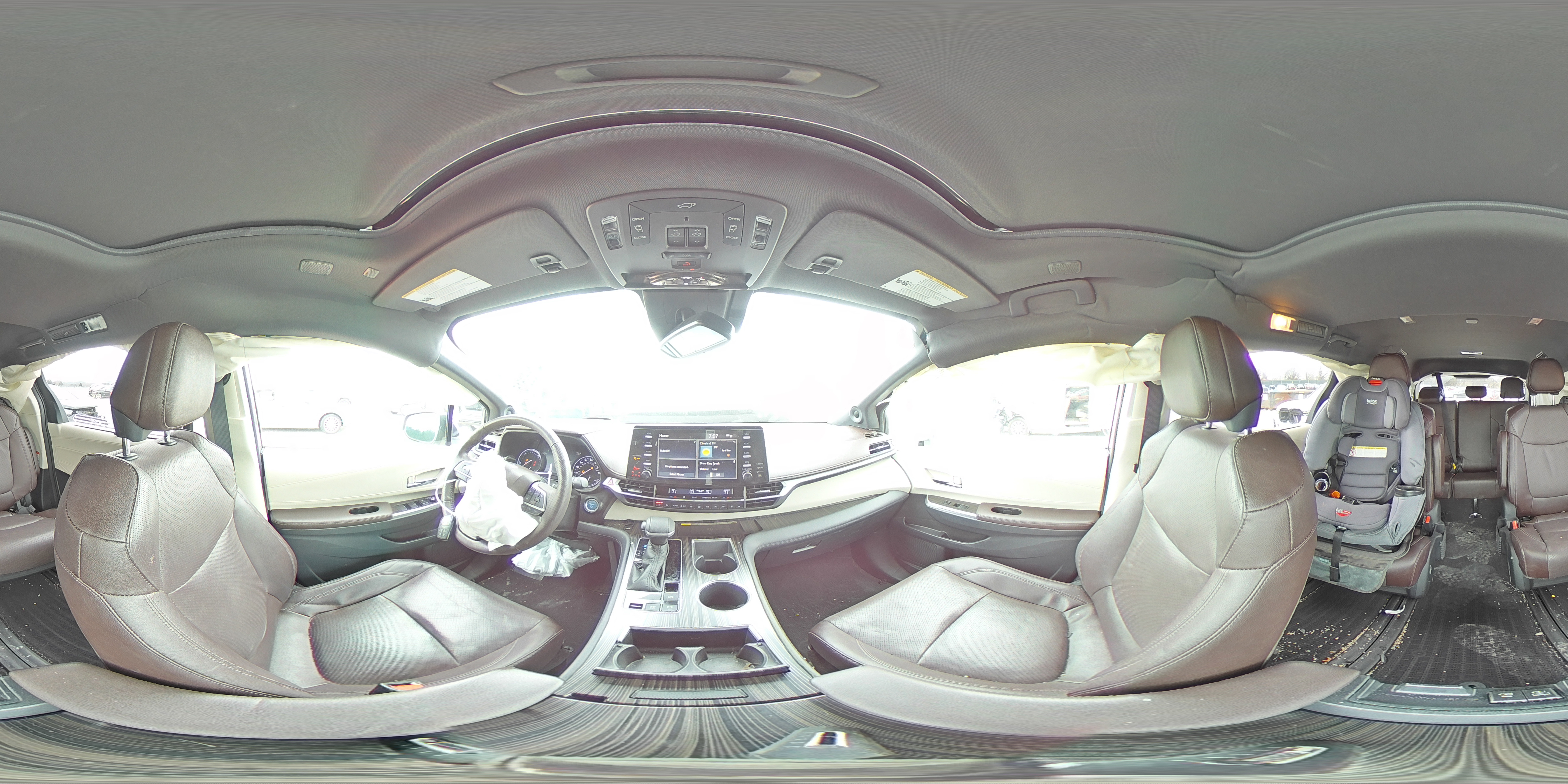 2021 Toyota Sienna - Image 13