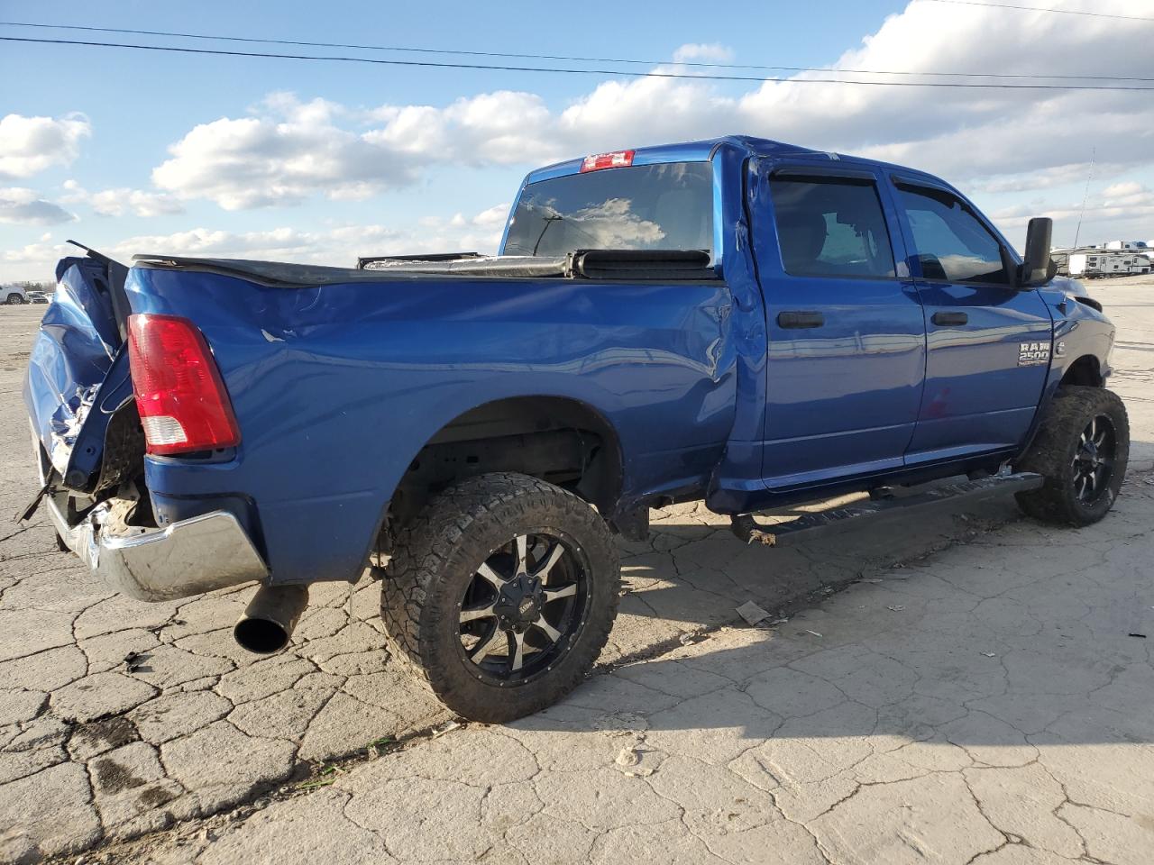 2016 RAM 2500 - Image 3