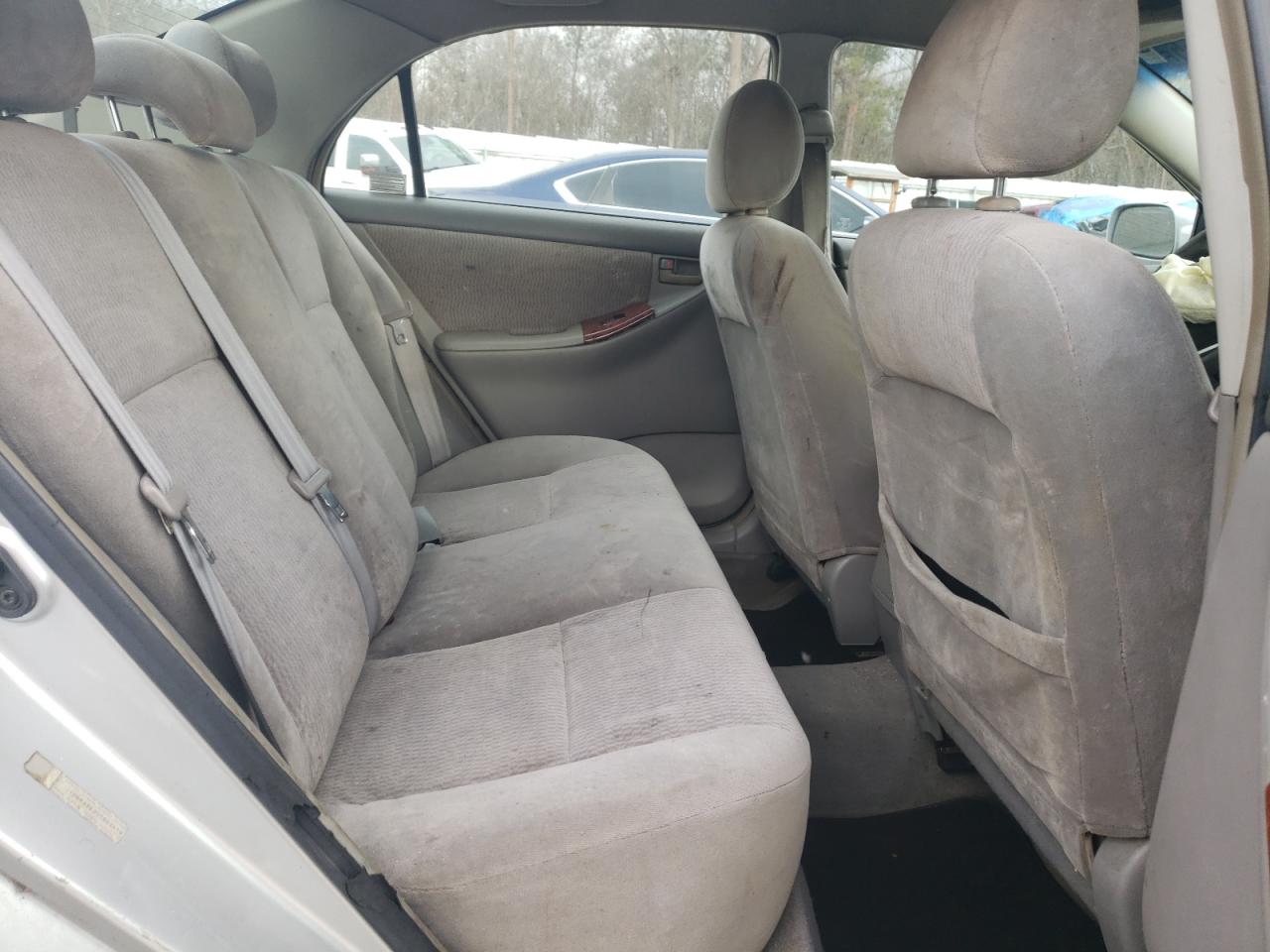 2005 Toyota Corolla - Image 11