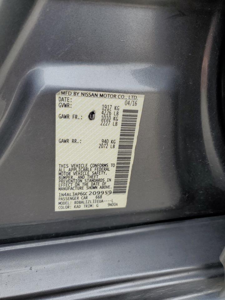 2016 Nissan Altima - Image 12