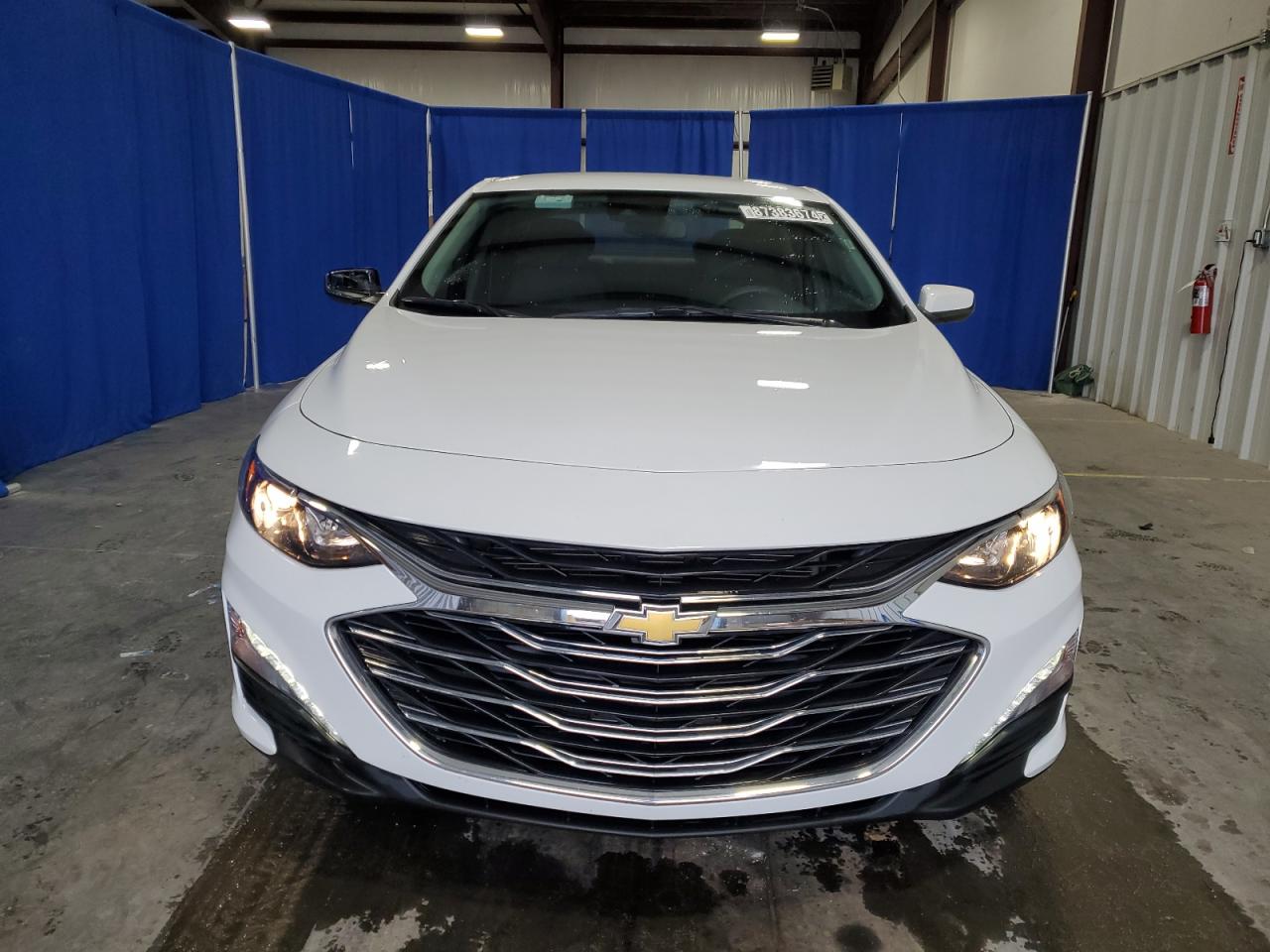 2023 Chevrolet Malibu - Image 5