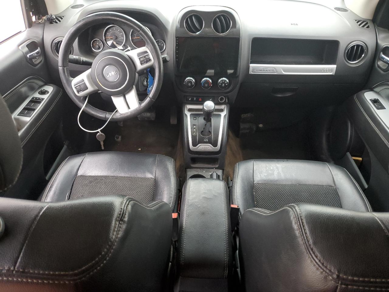 2016 Jeep Compass - Image 8
