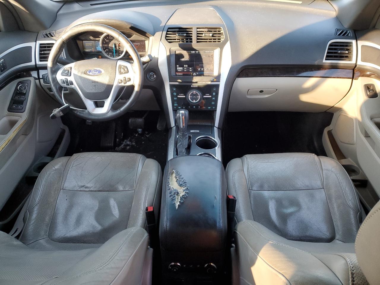 2011 Ford Explorer - Image 8