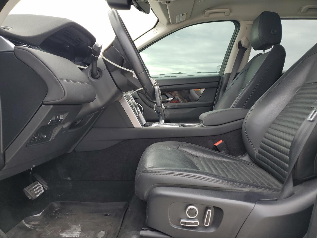 2021 Land Rover Discovery - Image 7