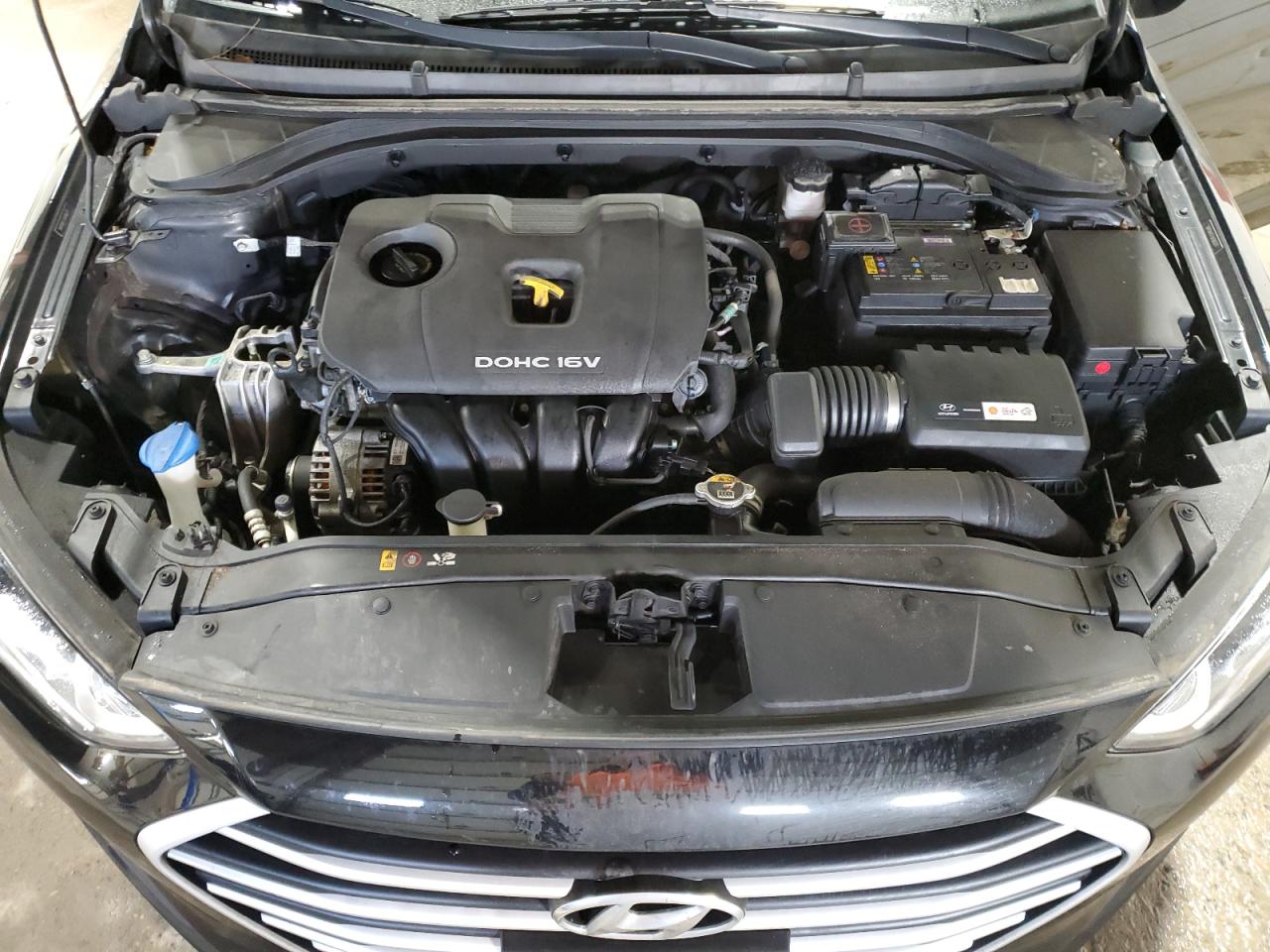 2018 Hyundai Elantra - Image 13