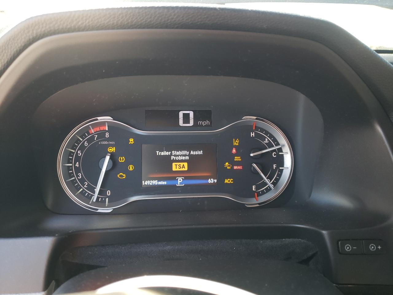 2017 Honda Pilot - Image 9