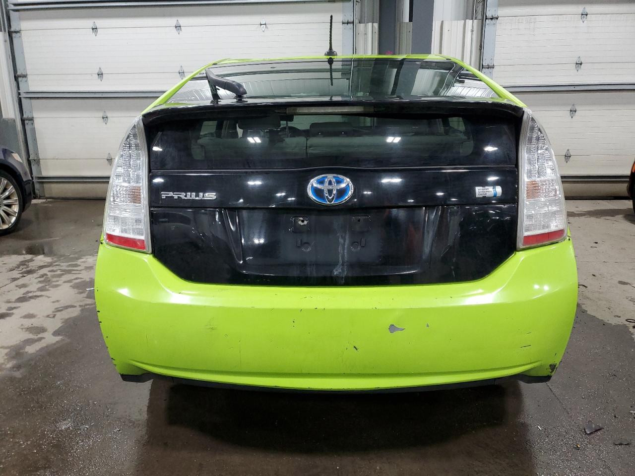 2010 Toyota Prius - Image 6