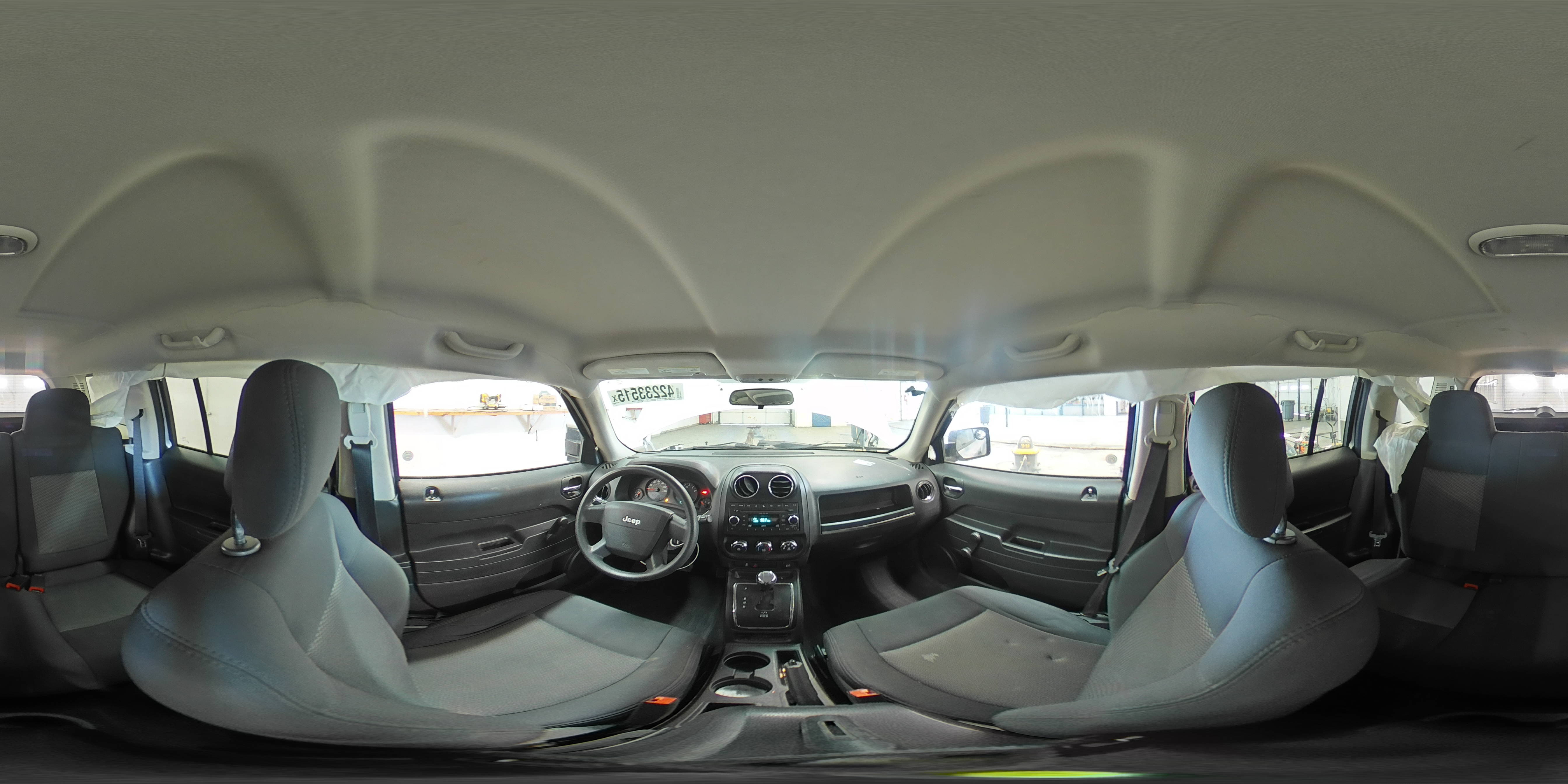 2010 Jeep Liberty (Patriot) - Image 13