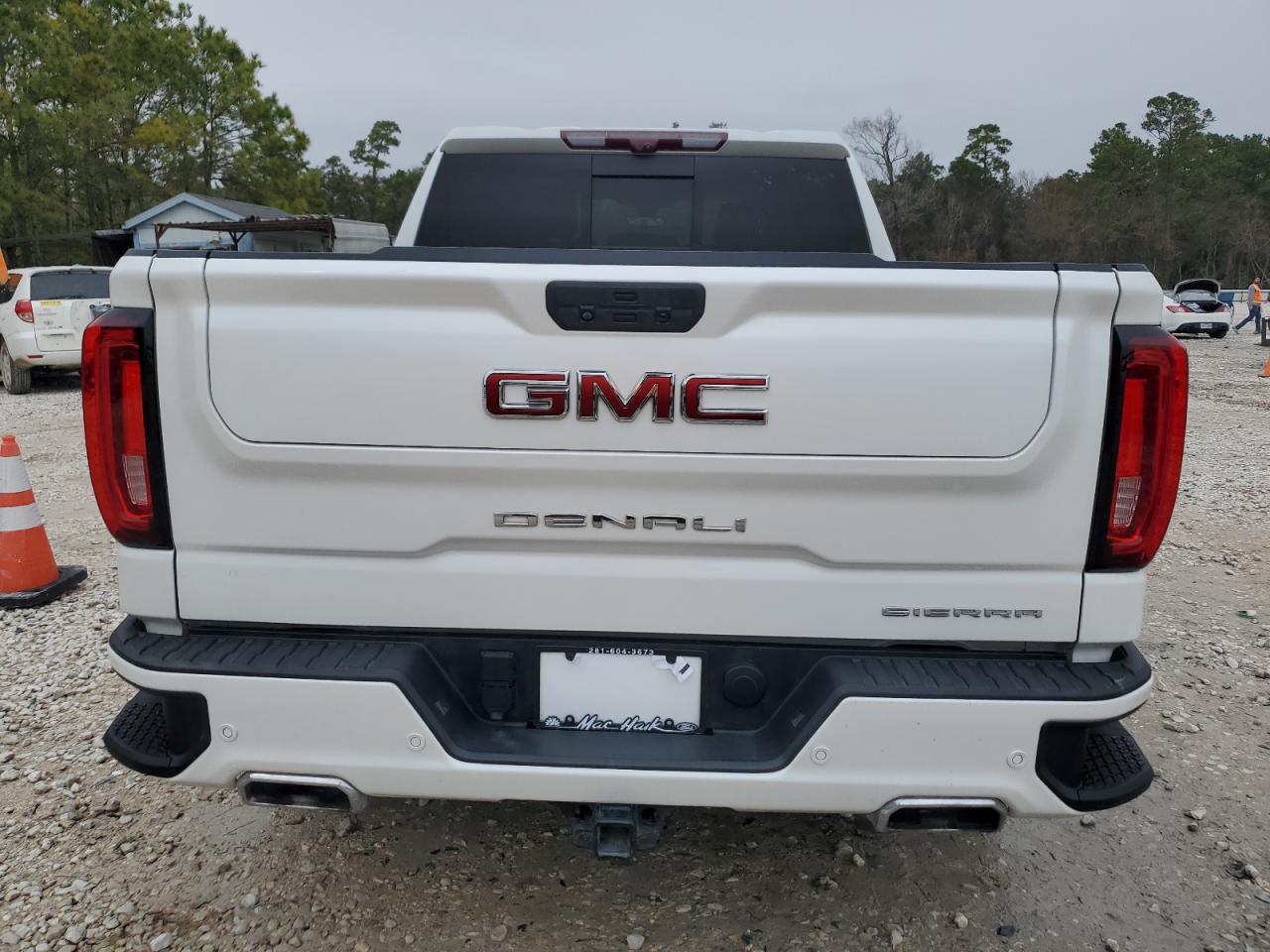 2020 GMC Sierra - Image 6